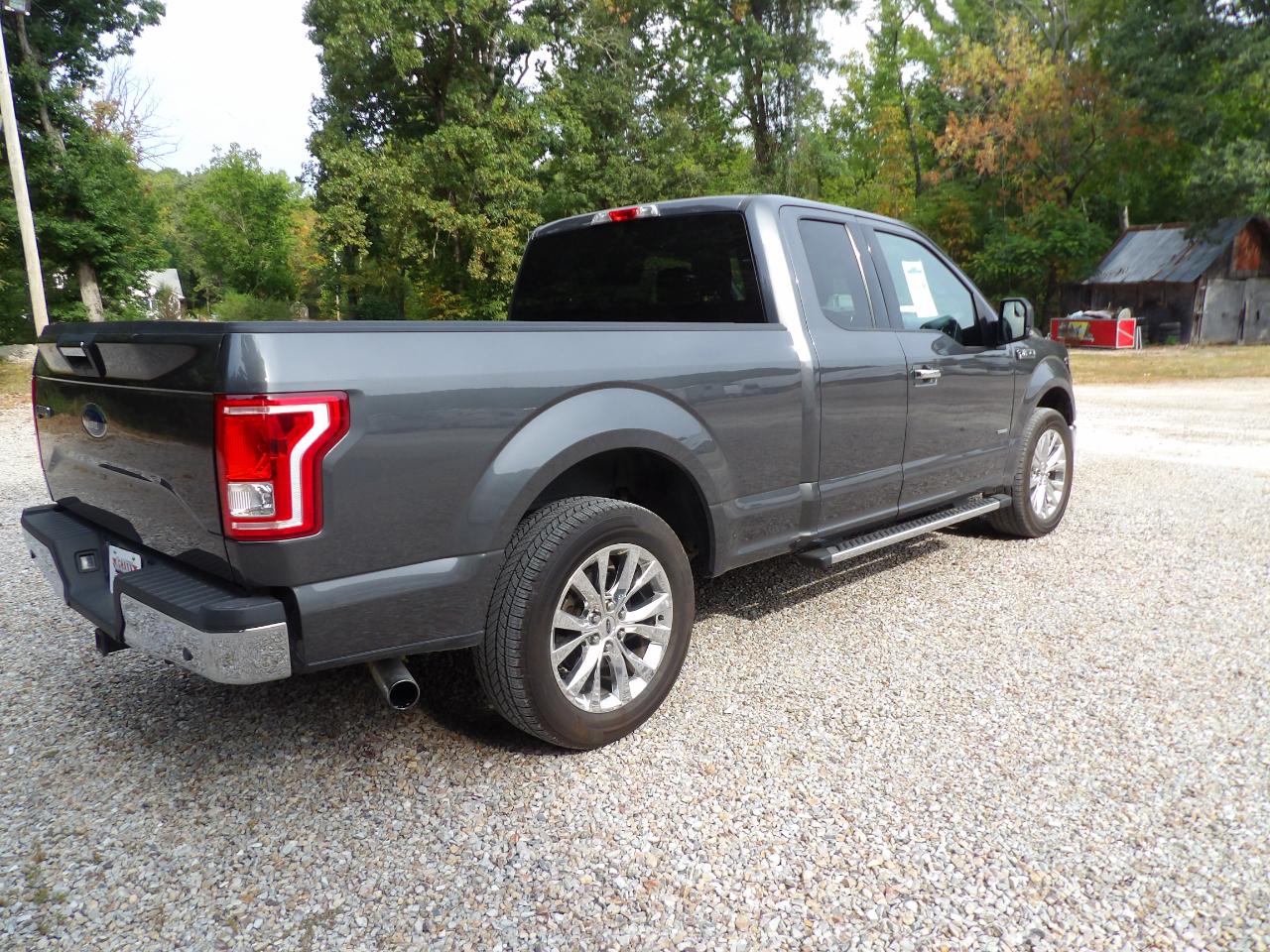 Ford F-150 2WD SuperCab 145" XLT 2015