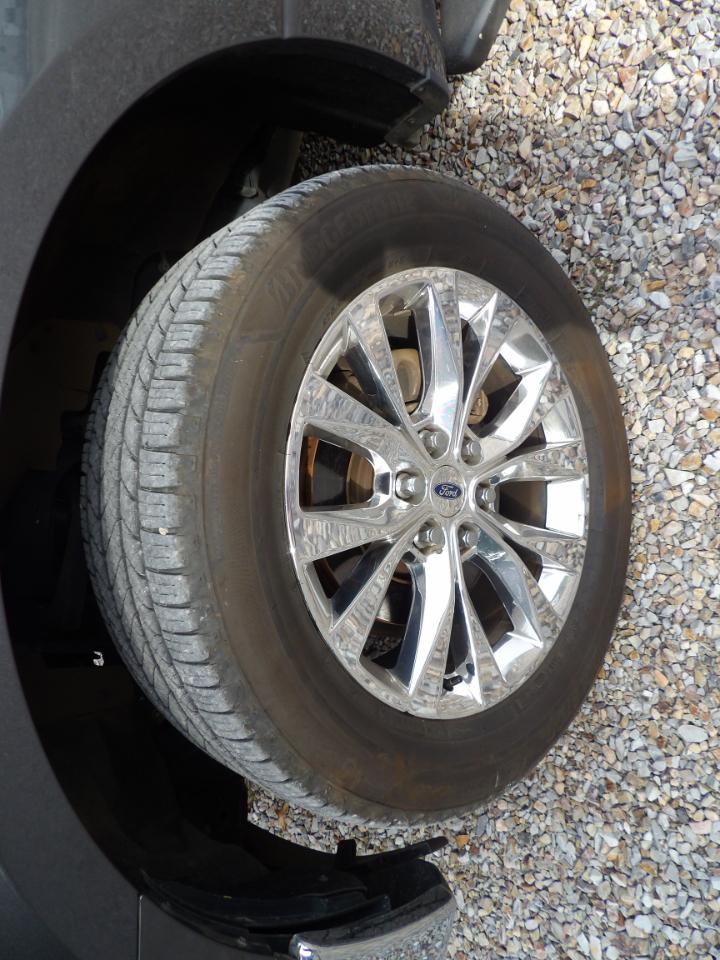 Ford F-150 2WD SuperCab 145" XLT 2015