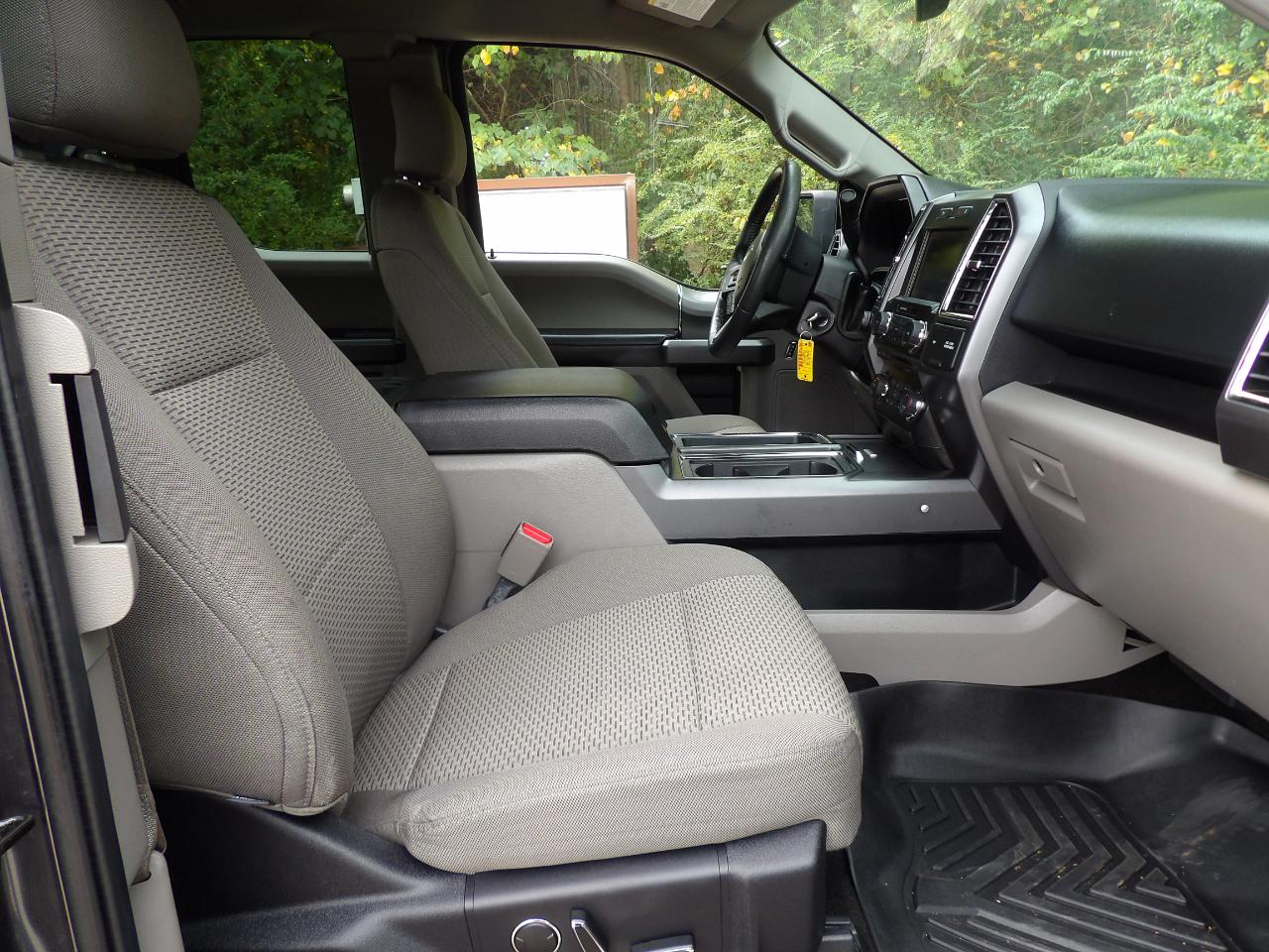 Ford F-150 2WD SuperCab 145" XLT 2015