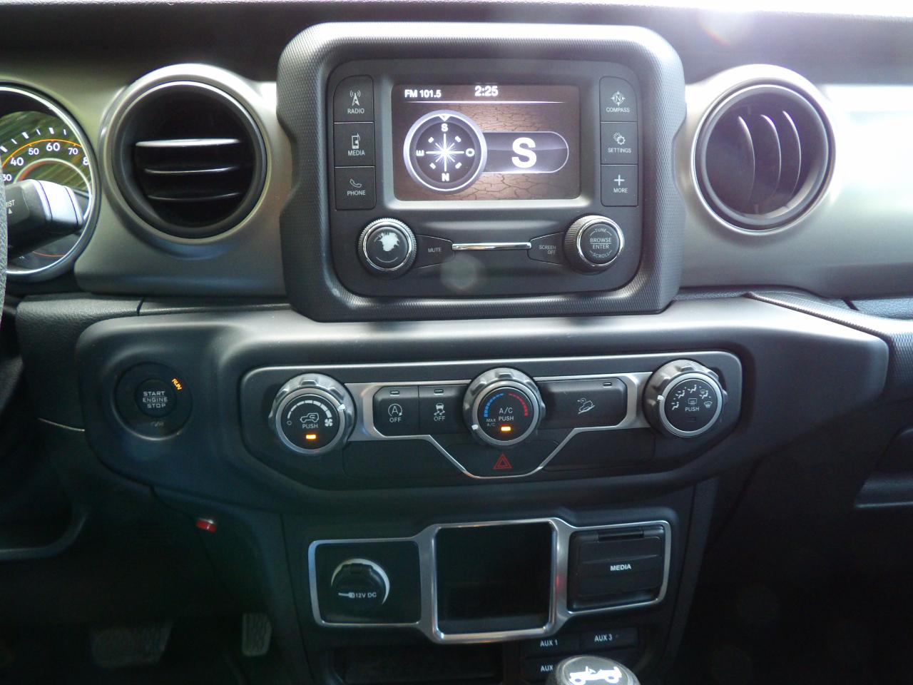 Jeep Wrangler Unlimited Sport 4x4 2018