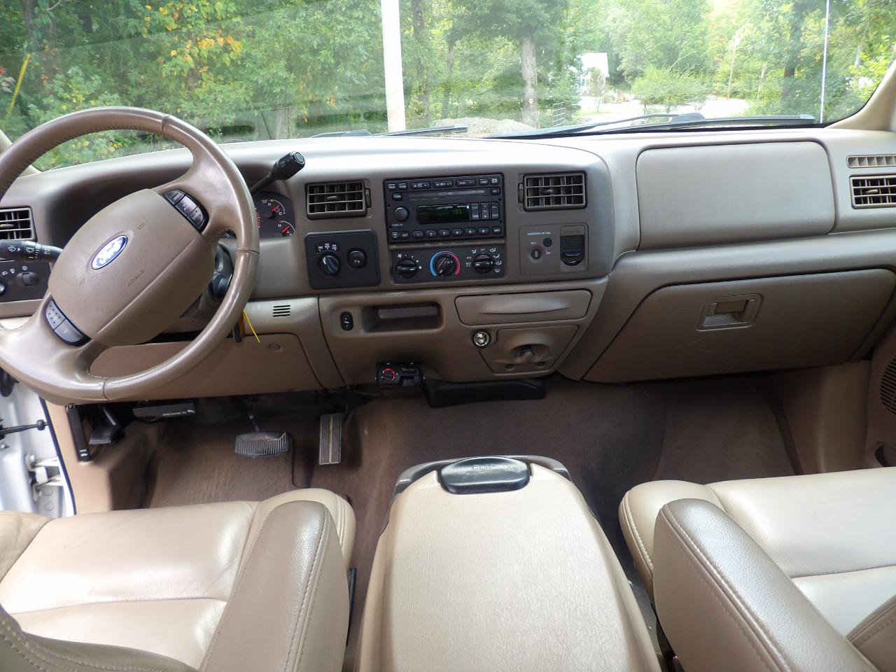 Ford Super Duty F-250 Supercab 158" Lariat 4WD 2004