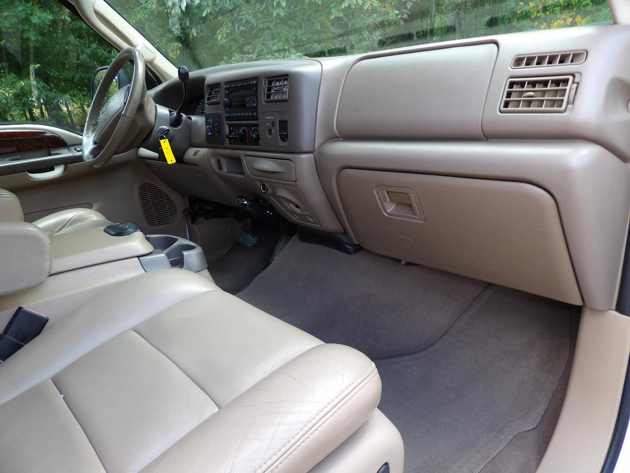 Ford Super Duty F-250 Supercab 158" Lariat 4WD 2004