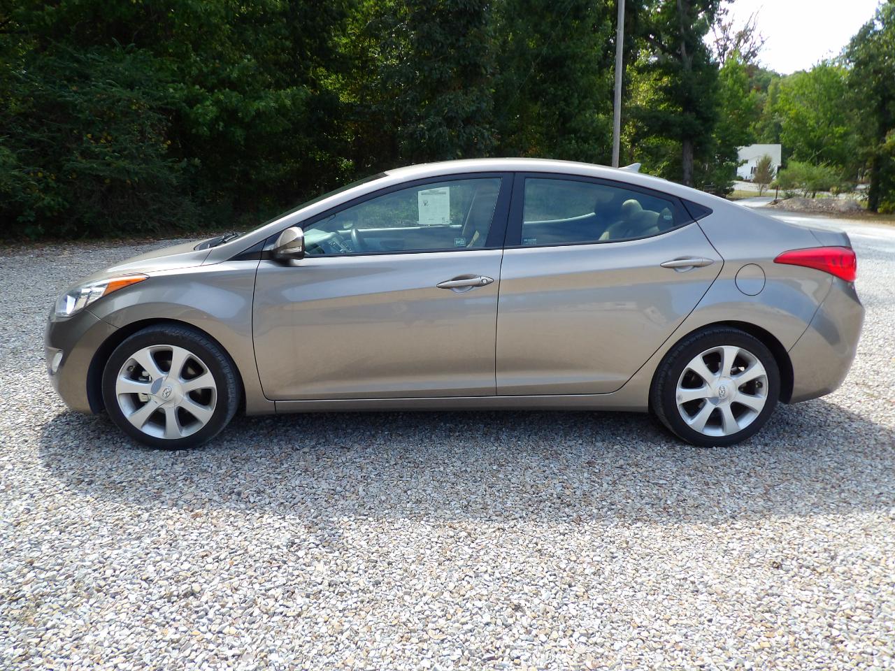 Hyundai Elantra 4dr Sdn Auto Limited (Alabama Plant) 2013