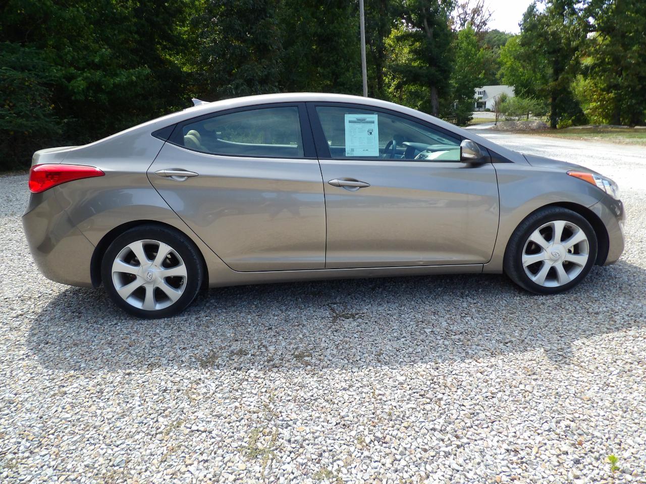 Hyundai Elantra 4dr Sdn Auto Limited (Alabama Plant) 2013
