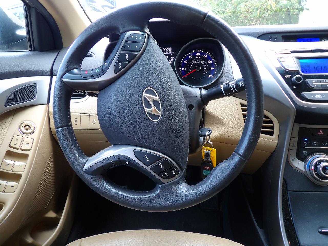 Hyundai Elantra 4dr Sdn Auto Limited (Alabama Plant) 2013
