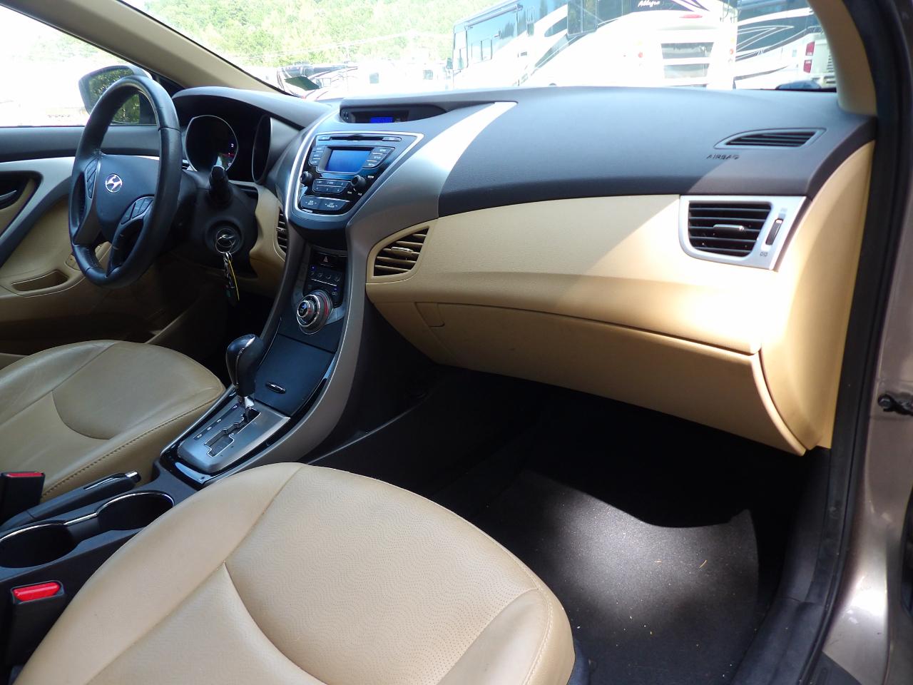 Hyundai Elantra 4dr Sdn Auto Limited (Alabama Plant) 2013