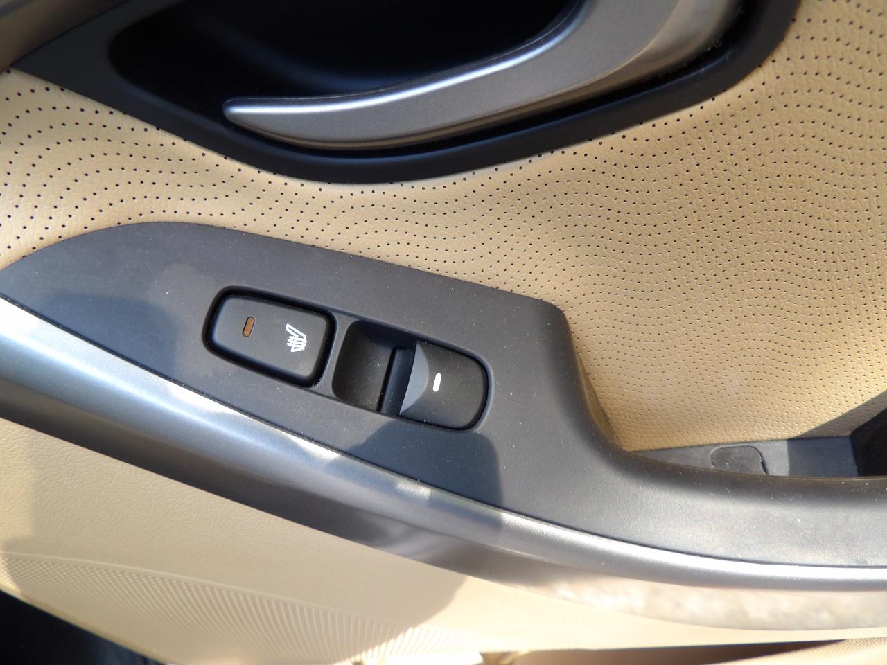 Hyundai Elantra 4dr Sdn Auto Limited (Alabama Plant) 2013