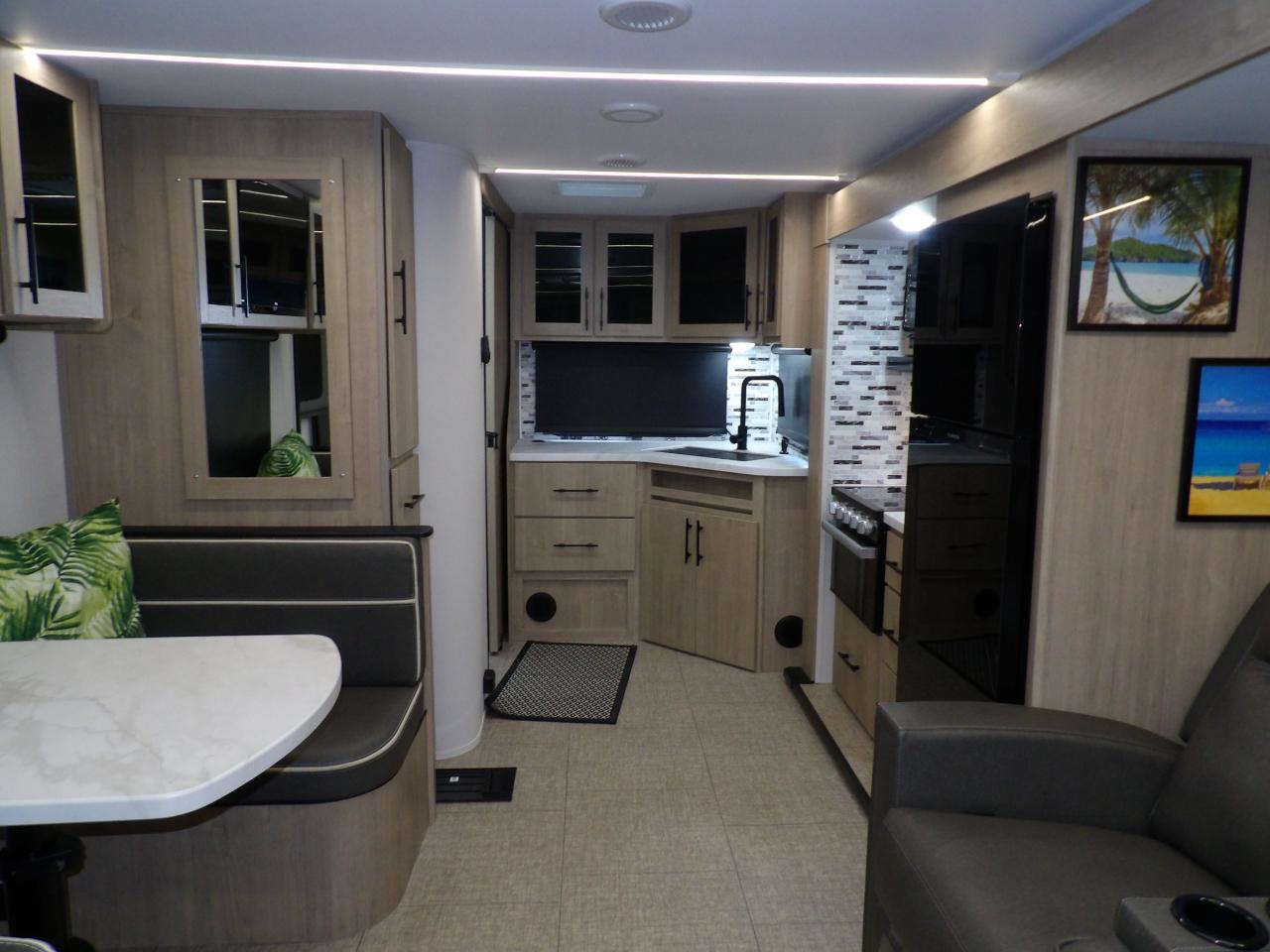 Grand Design Imagine XLS  2025