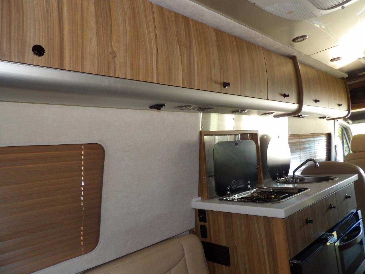 Airstream Interstate  2017