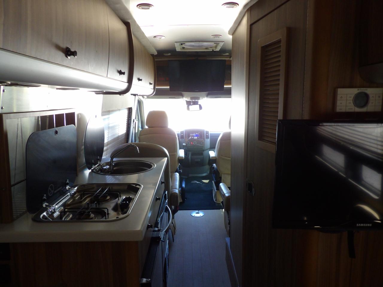 Airstream Interstate  2017