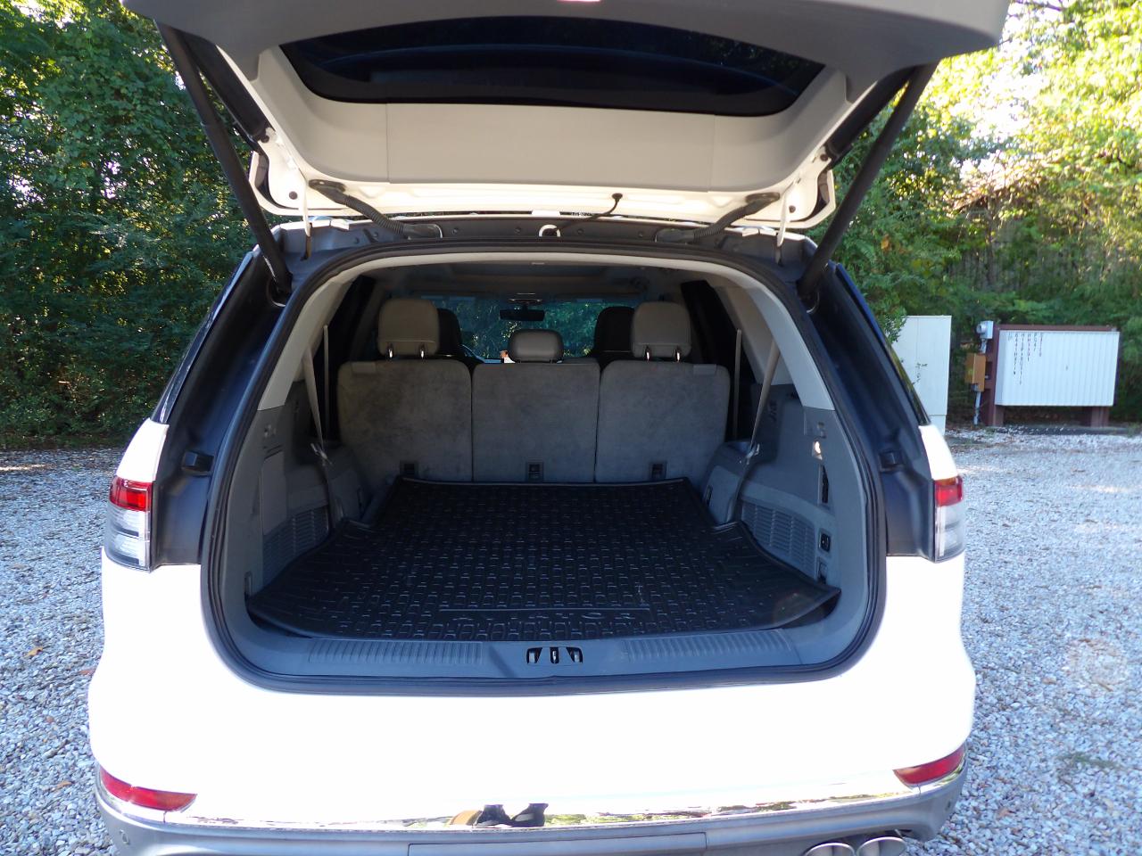 Lincoln Aviator photo 5
