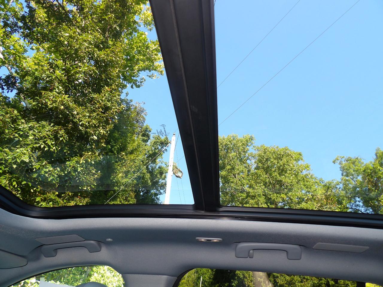Lincoln Aviator photo 28
