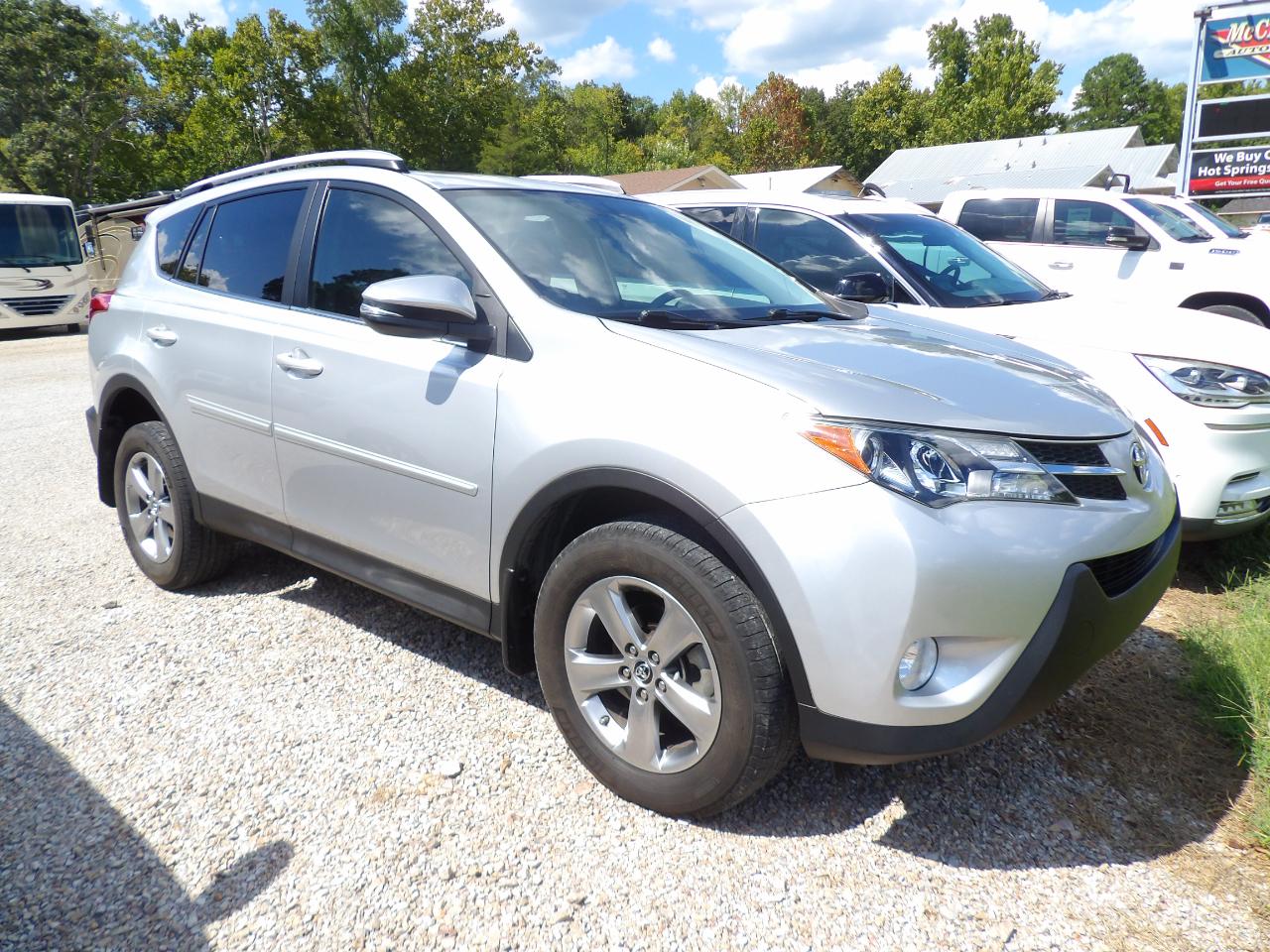 Toyota RAV4 FWD 4dr XLE (Natl) 2015