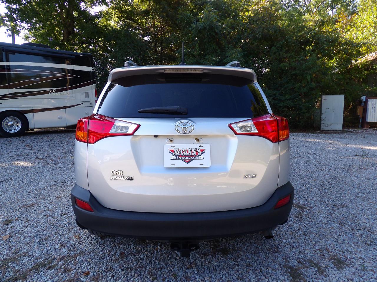 Toyota RAV4 FWD 4dr XLE (Natl) 2015