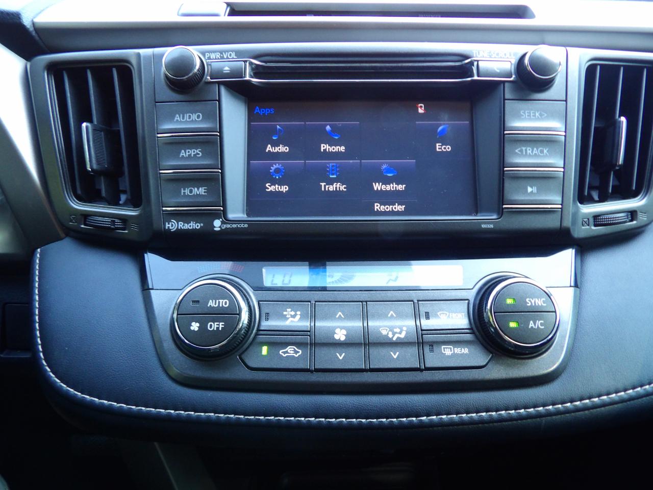 Toyota RAV4 FWD 4dr XLE (Natl) 2015