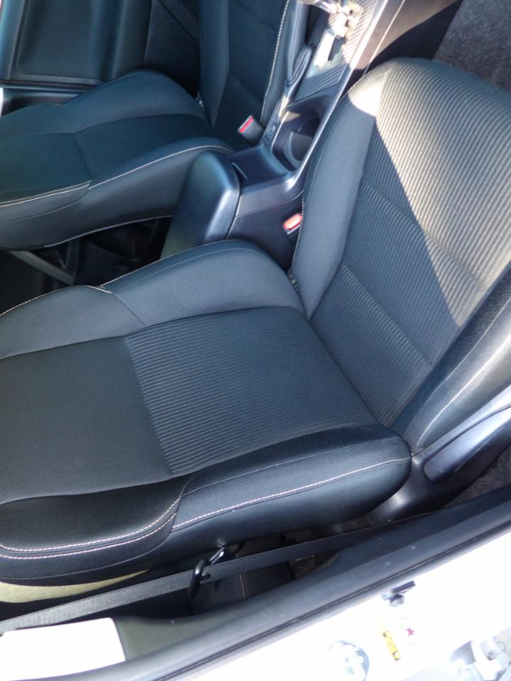 Toyota RAV4 FWD 4dr XLE (Natl) 2015