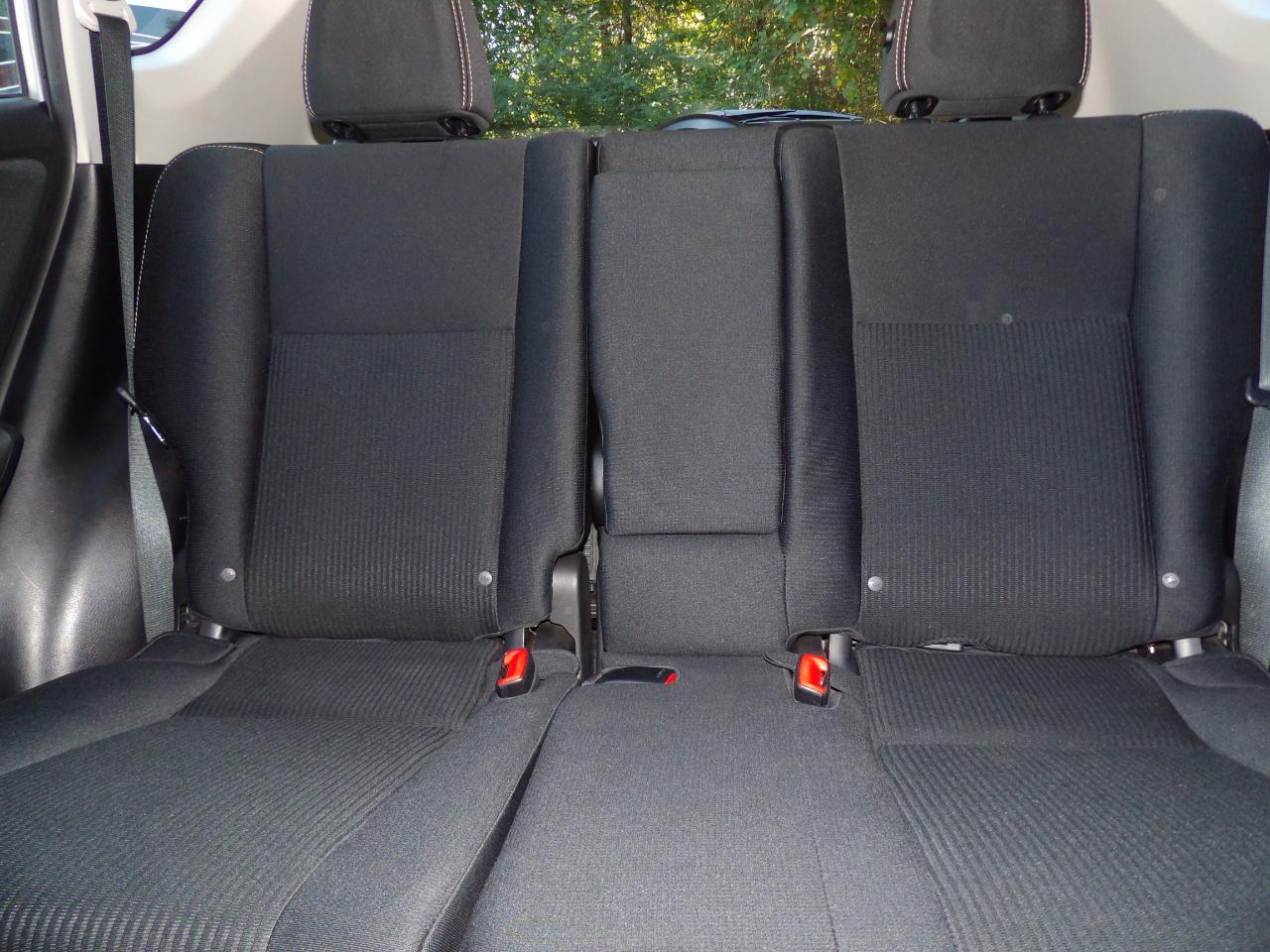 Toyota RAV4 FWD 4dr XLE (Natl) 2015