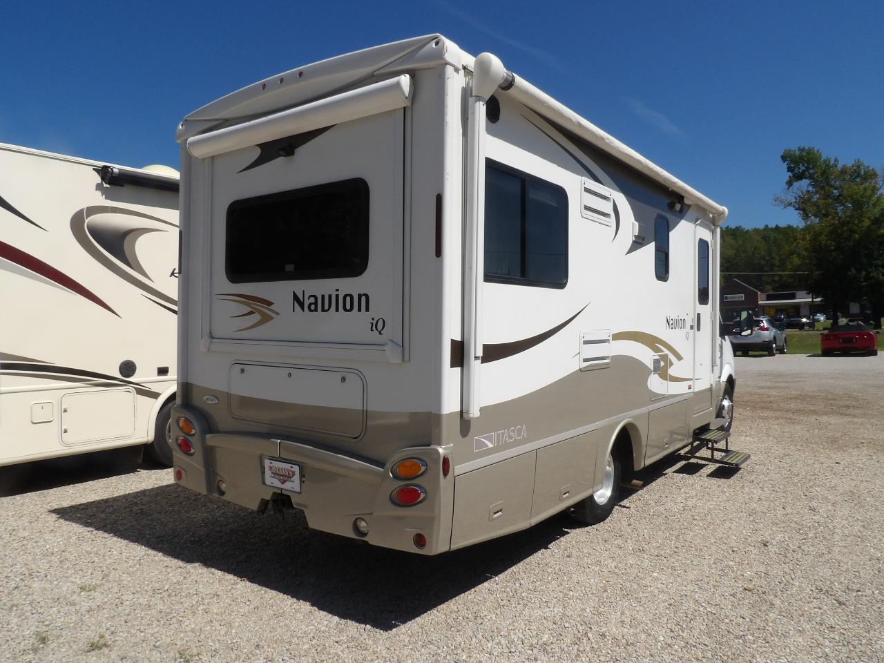 Itasca Navion  2012