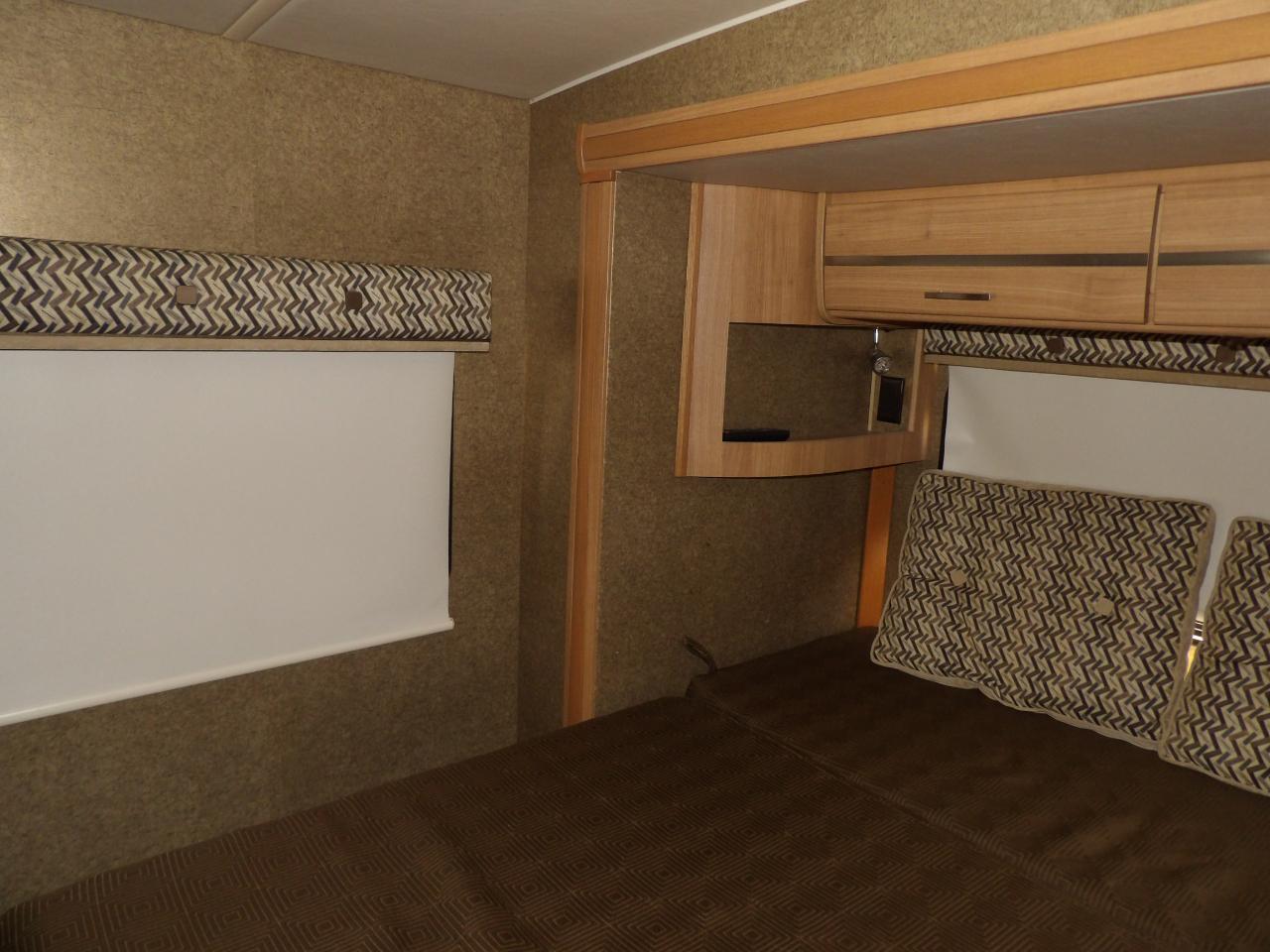 Itasca Navion  2012