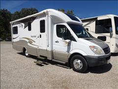 2012 Itasca Navion 