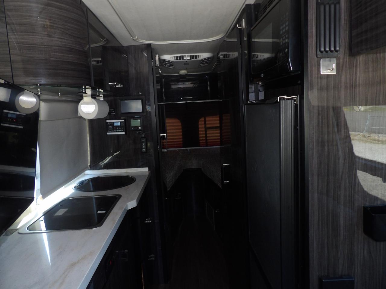 Winnebago Era  2021