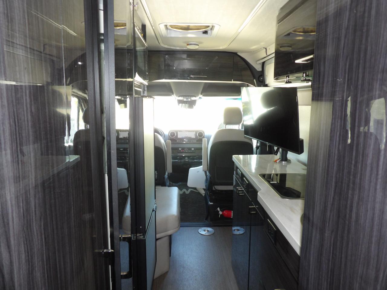 Winnebago Era  2021