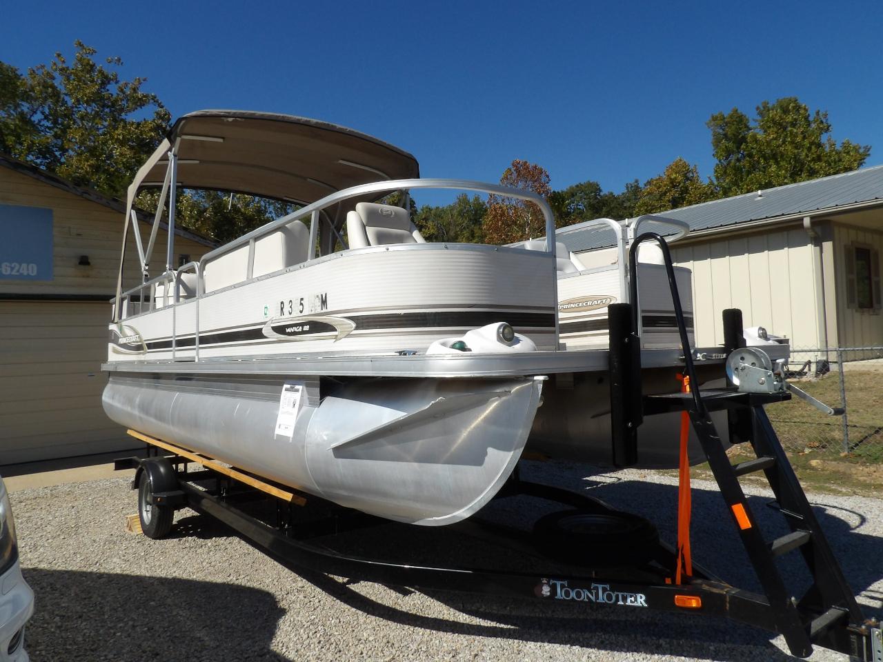2004 Princecraft DLX Vantage 22L SS/Trailer Not Included