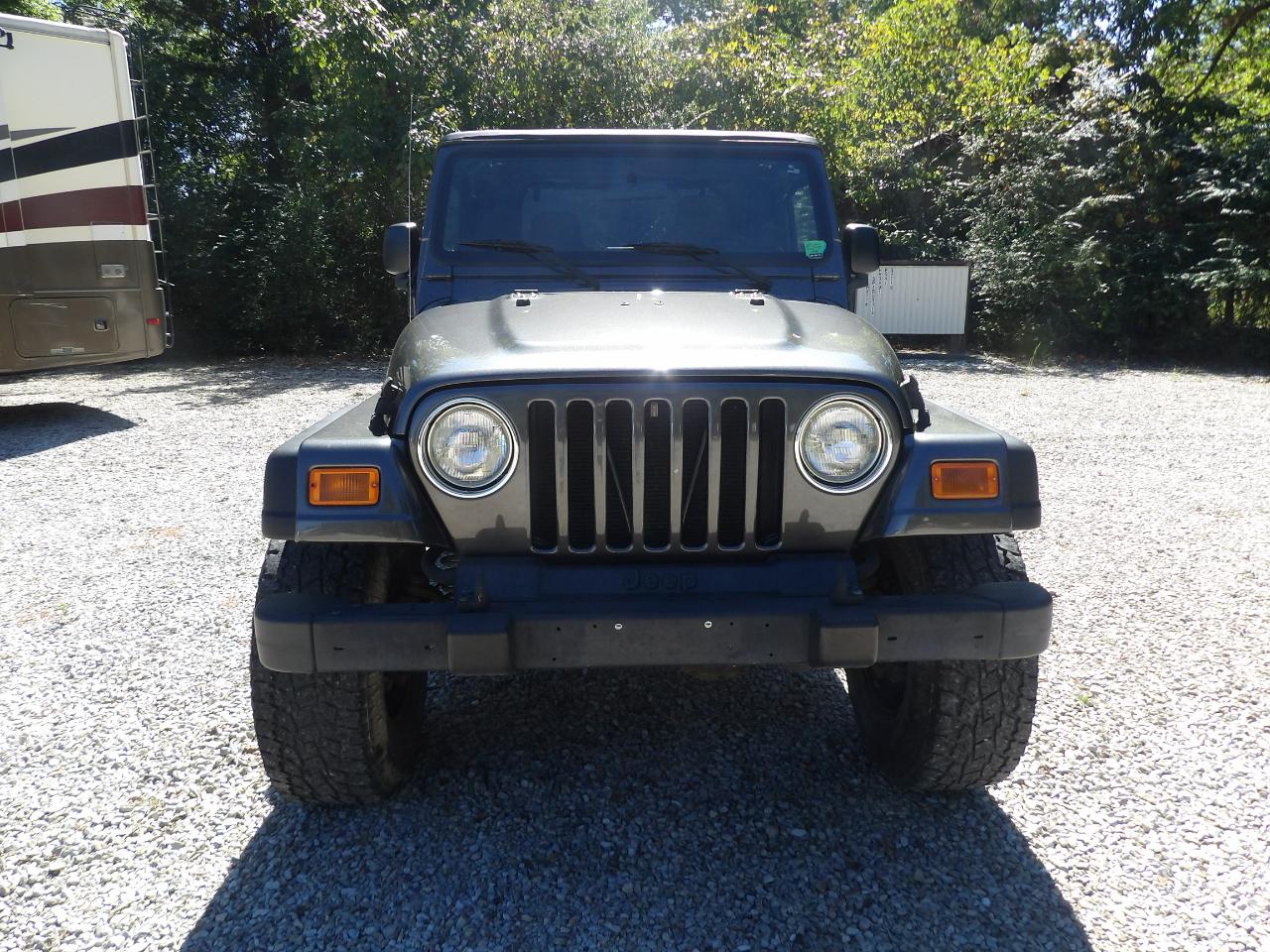 Jeep Wrangler photo 10
