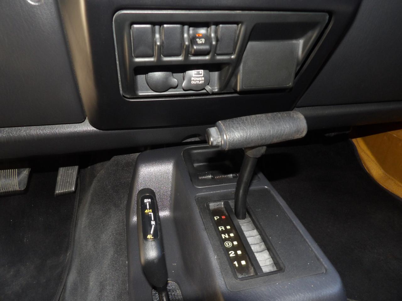 Jeep Wrangler photo 18