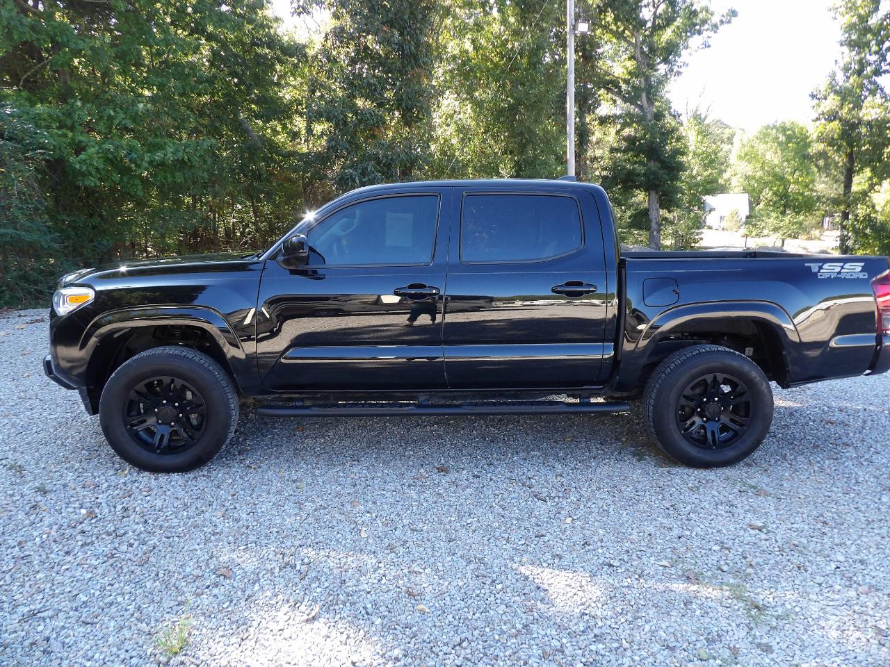 Toyota Tacoma 2WD SR Double Cab 5' Bed I4 AT (Natl) 2021