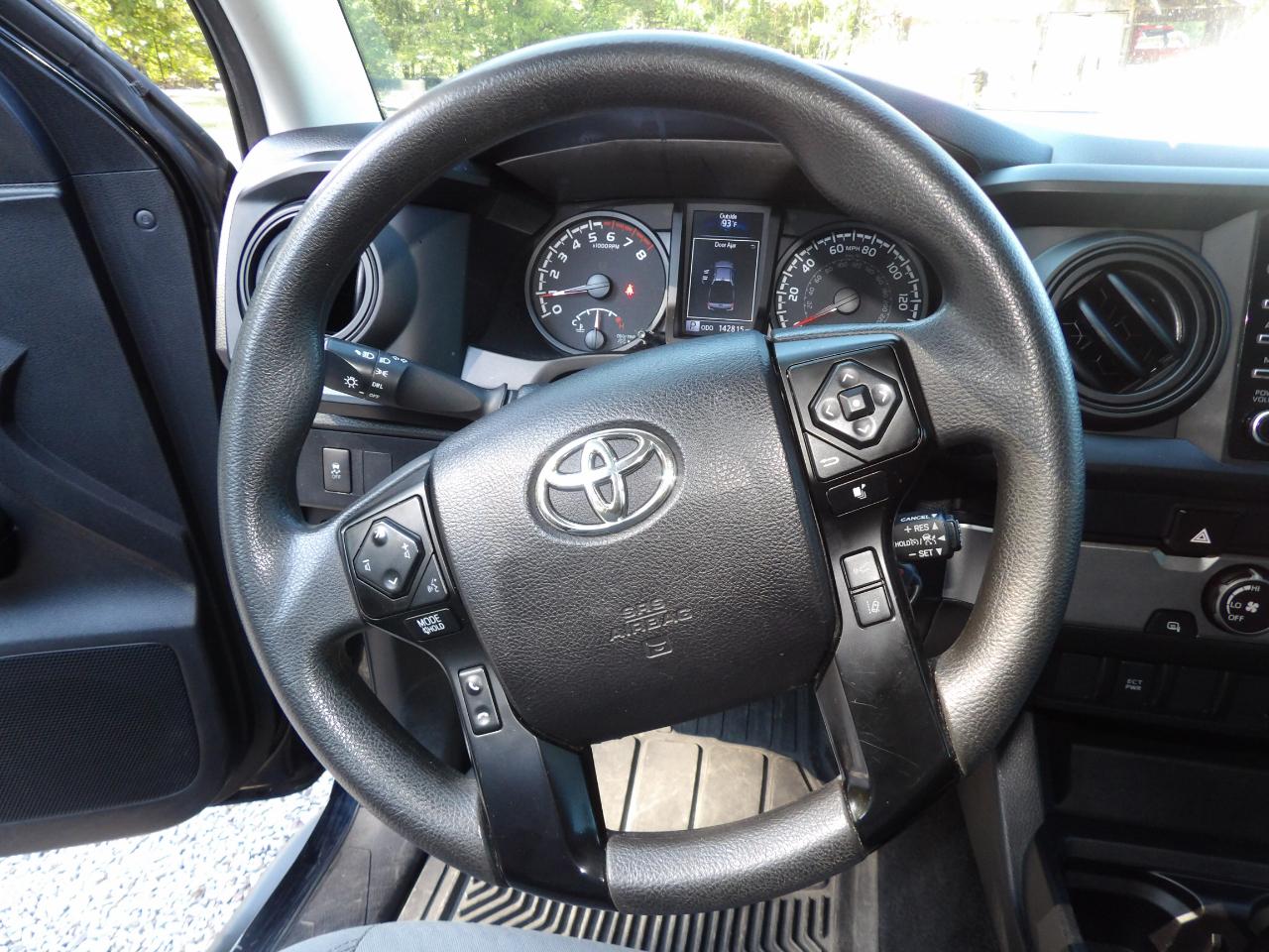 Toyota Tacoma 2WD SR Double Cab 5' Bed I4 AT (Natl) 2021