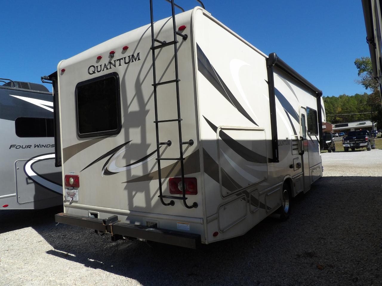 Thor Motor Coach Quantum  2018