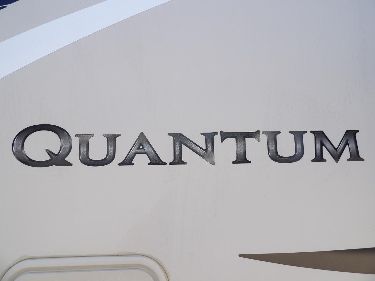 Thor Motor Coach Quantum  2018