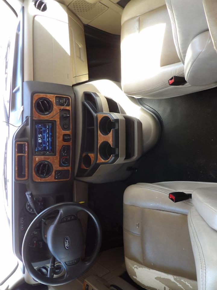 Thor Motor Coach Quantum  2018
