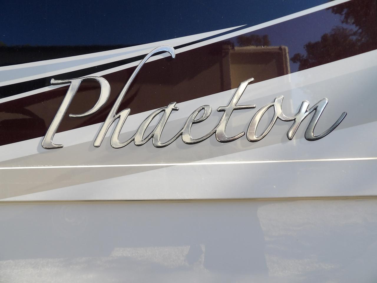Tiffin Motorhomes Phaeton  2009