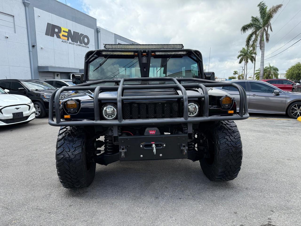 AM General Hummer 4-Passenger Hard Top 2000