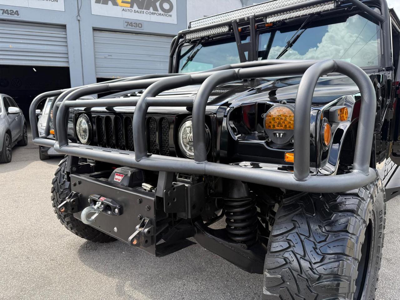 AM General Hummer 4-Passenger Hard Top 2000