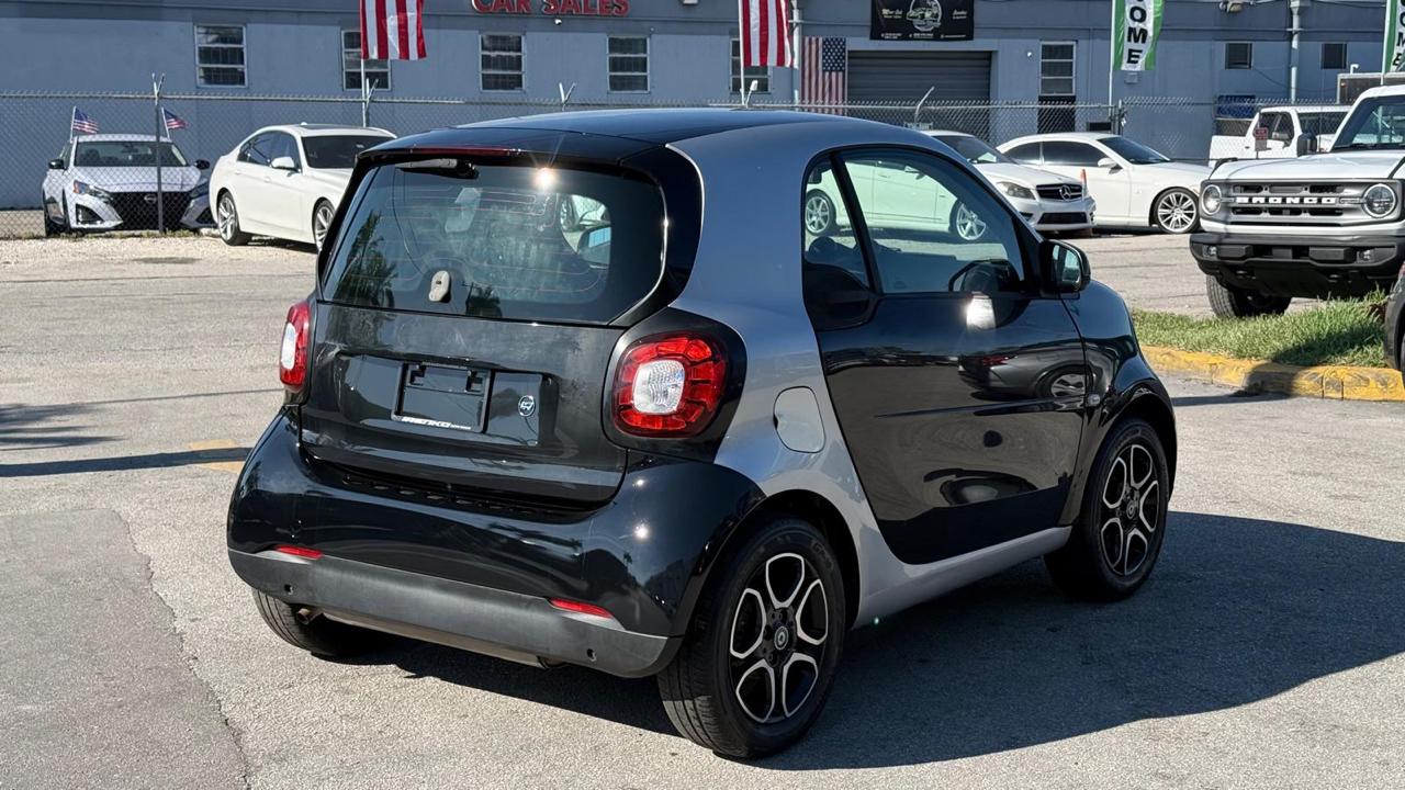 Smart Fortwo 2dr Cpe Passion 2016