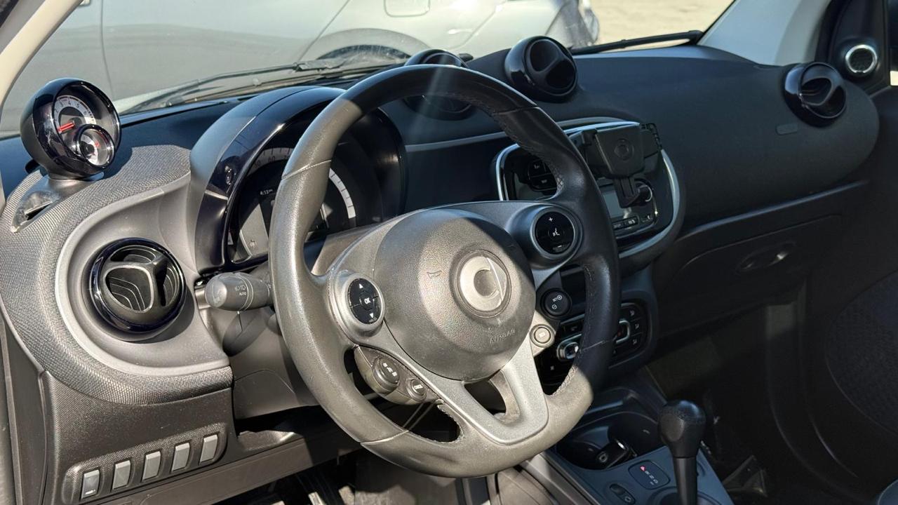 Smart Fortwo 2dr Cpe Passion 2016