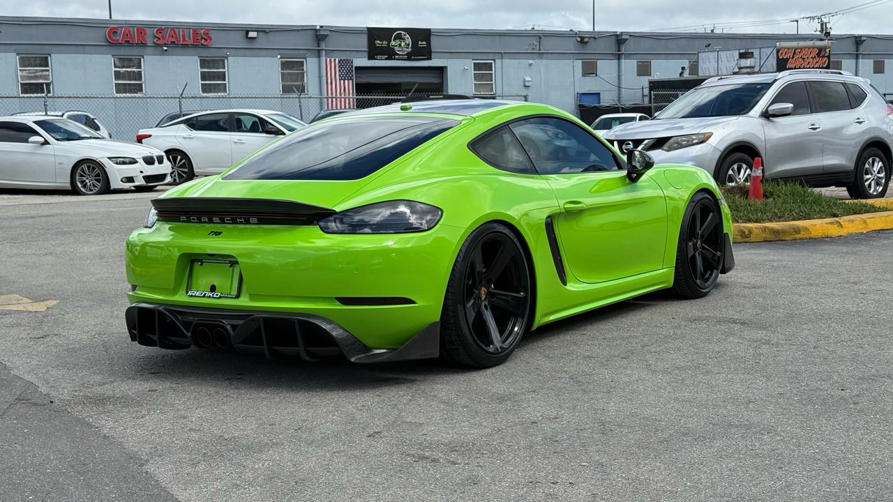 Porsche 718 Cayman Coupe 2018