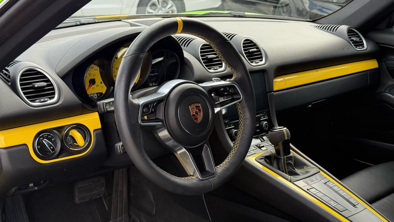 Porsche 718 Cayman Coupe 2018