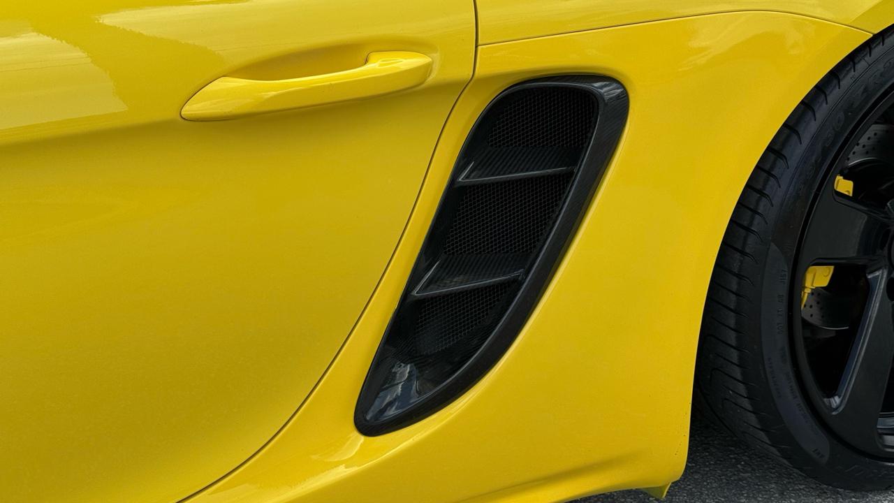 Porsche 718 Cayman Coupe 2018