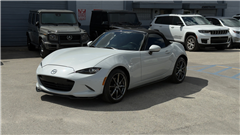 2018 Mazda MX-5 Miata  2018 Mazda MX-5 Miata