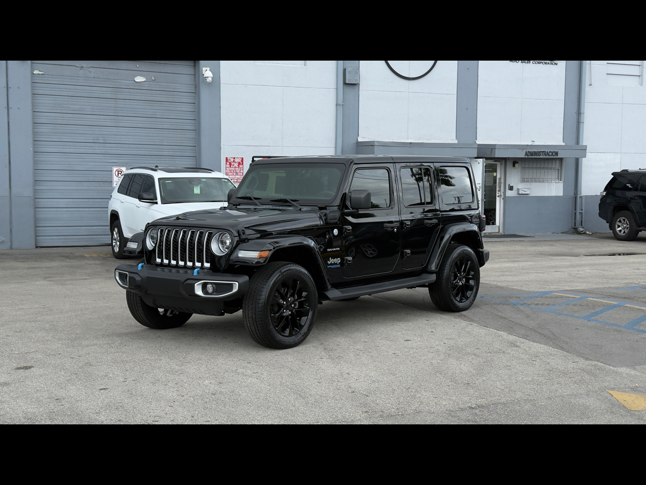 2022 Jeep Wrangler 4xe Unlimited Sahara 4x4