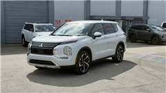 2024 Mitsubishi Outlander 