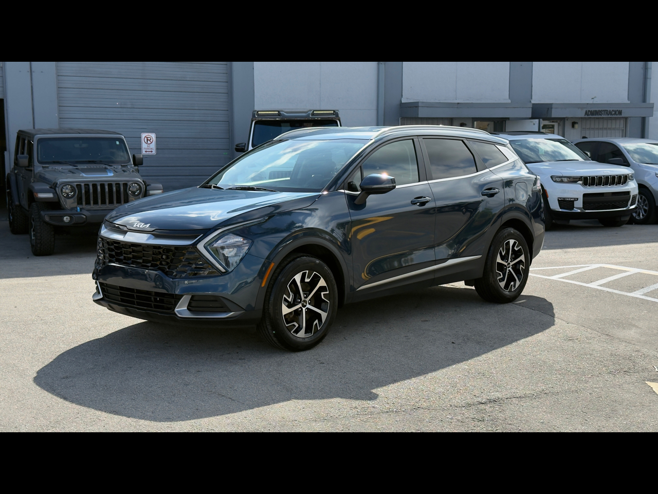 2023 Kia Sportage Hybrid EX AWD