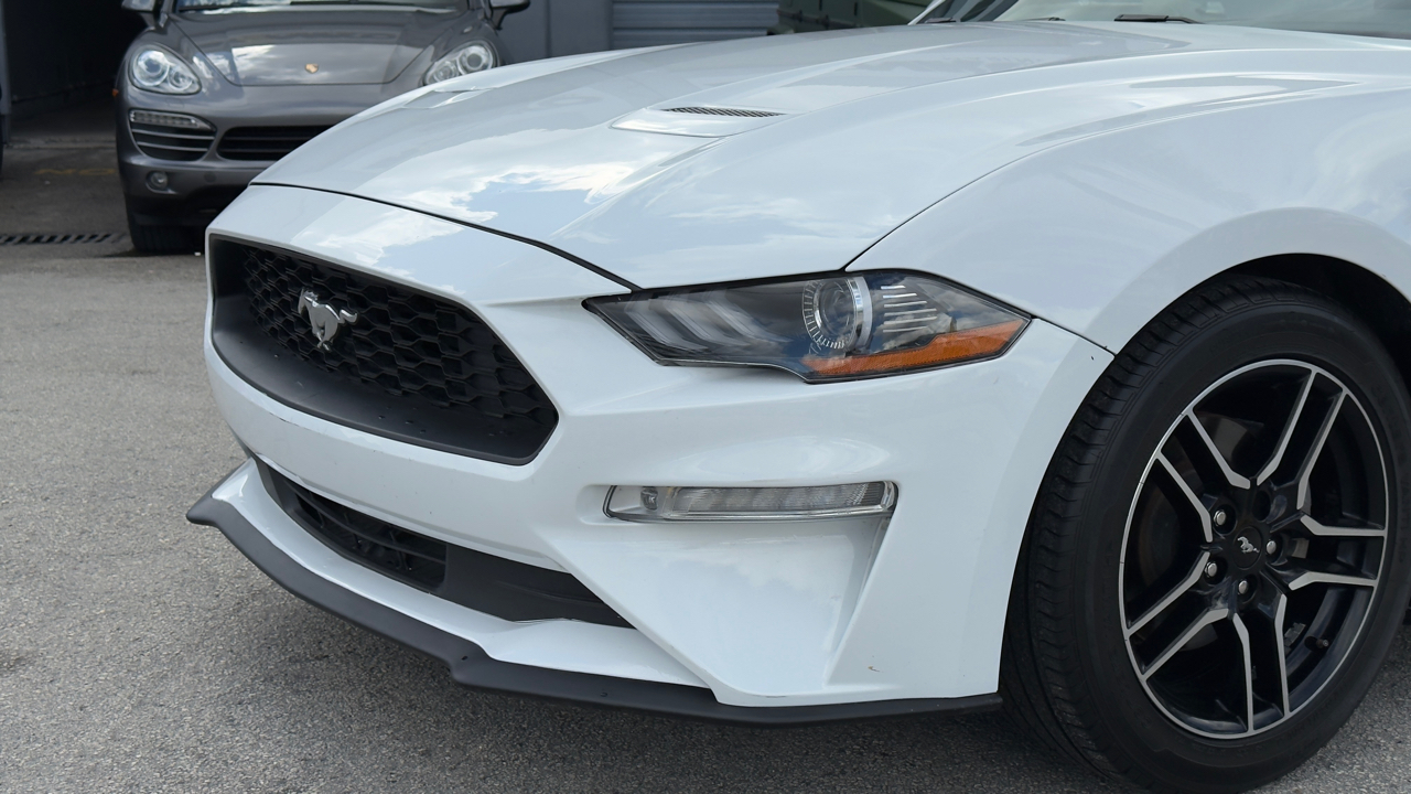 Ford Mustang EcoBoost Convertible 2021