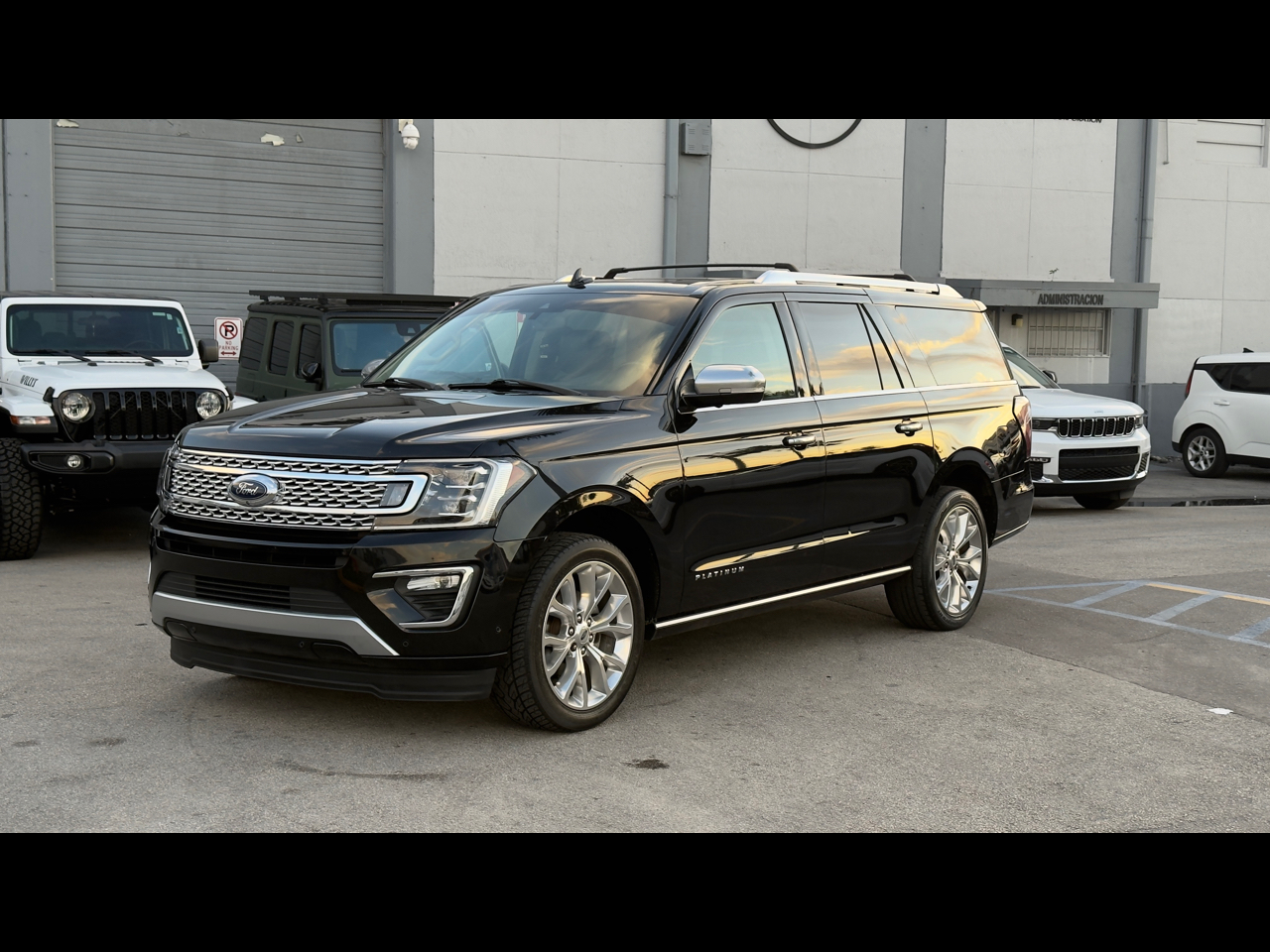2020 Ford Expedition Max Platinum 4x2