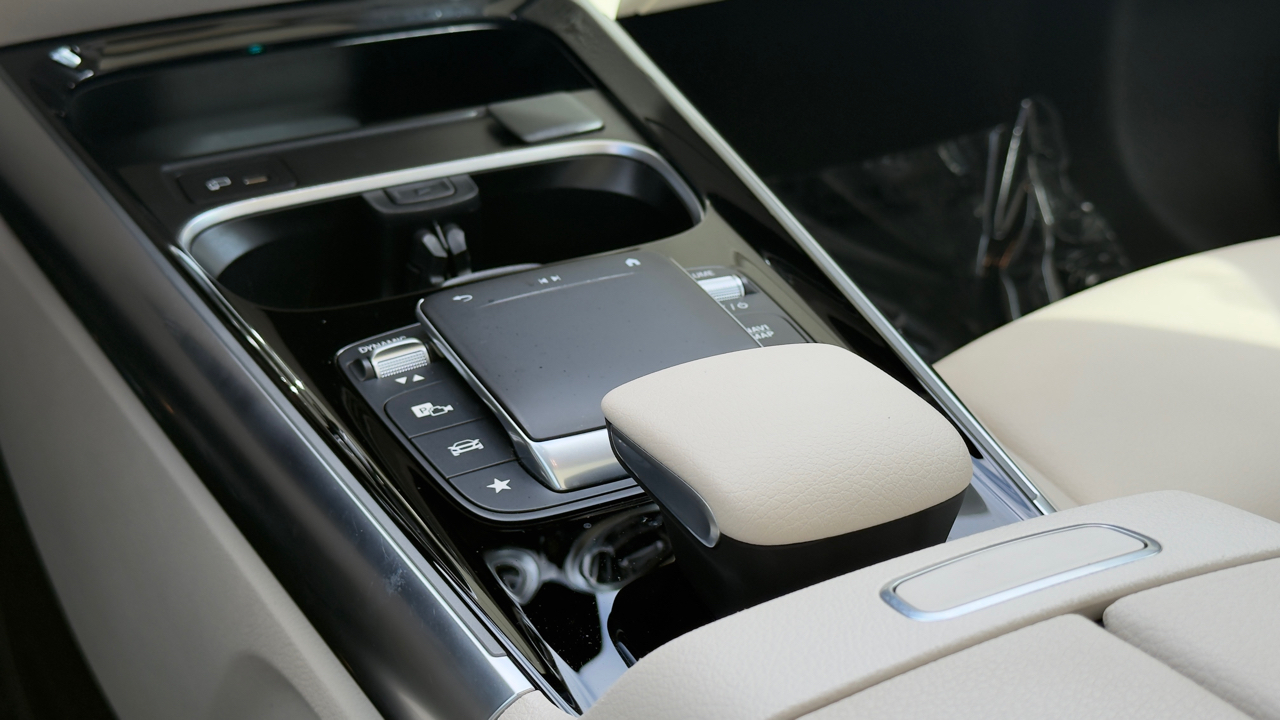 Mercedes-Benz GLA GLA 250 SUV 2023