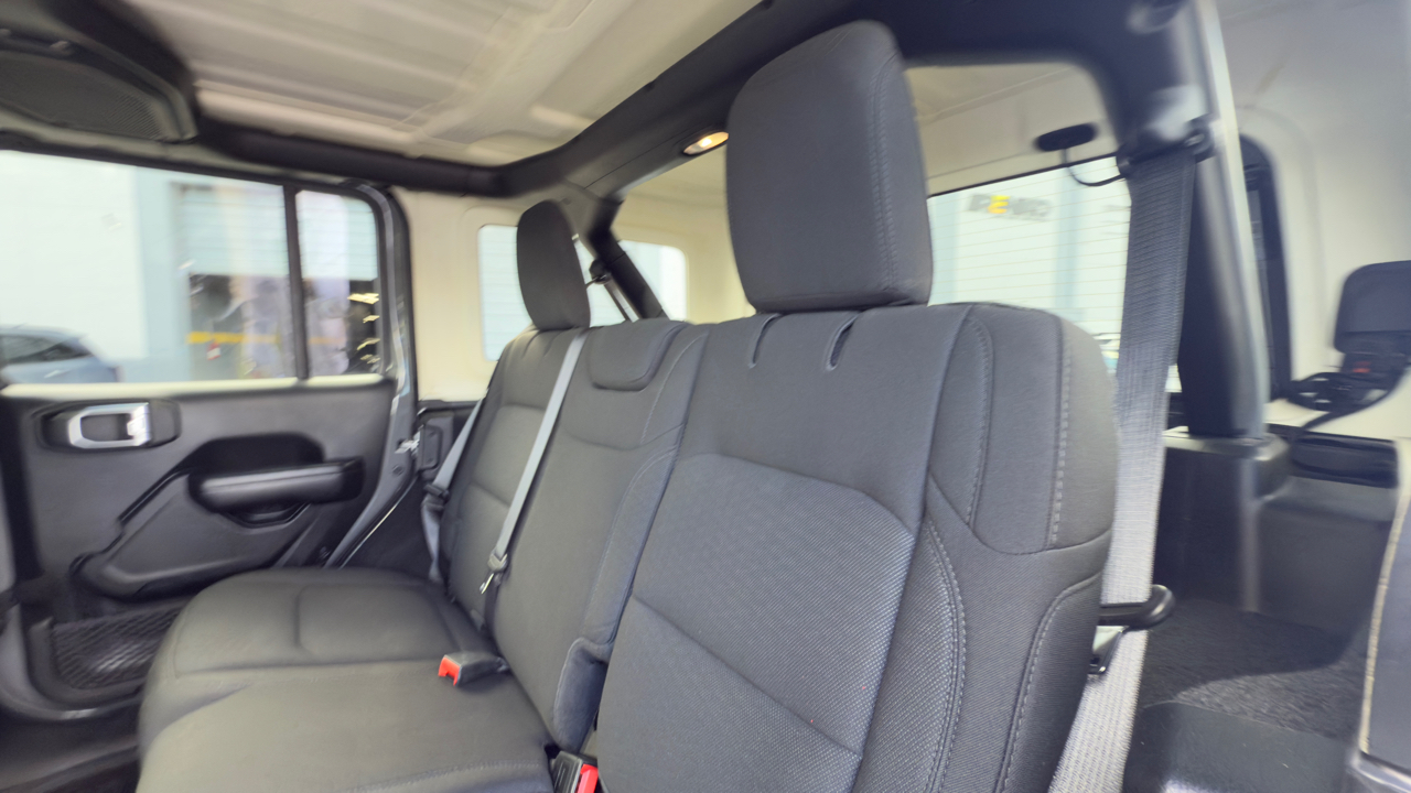 Jeep Wrangler Unlimited Willys 4x4 2020